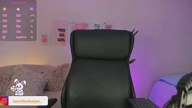 ChloeHarper  online show from March 2025 05:27:02 PM