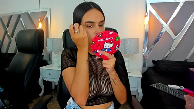 ChloeHarper  online show from September 2025 02:01:02 PM