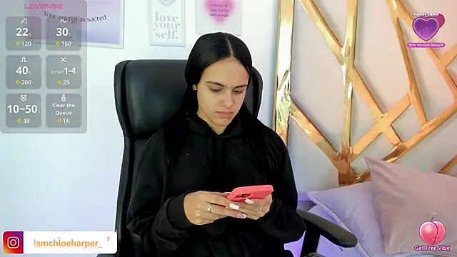 ChloeHarper  online show from November 2025 12:53:02 PM