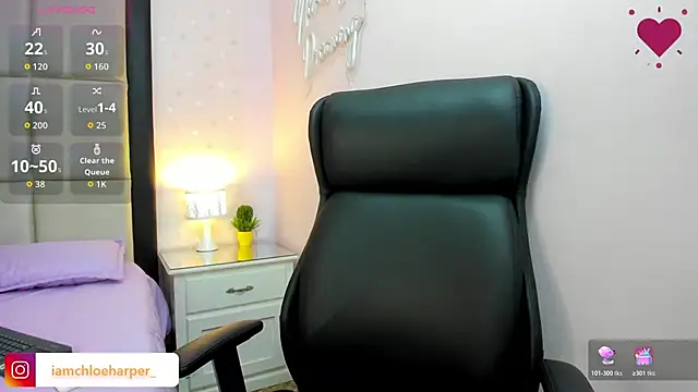 ChloeHarper  online show from November 2025 01:14:02 PM