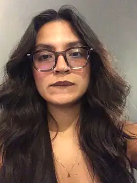 Gia Mazzon online show from June 2026 05:47:02 PM