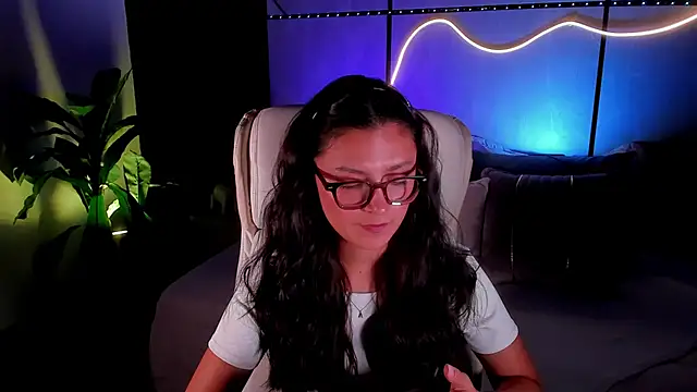 Gia Mazzon online show from February 2026 03:23:01 PM