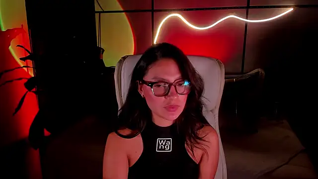 Gia Mazzon online show from February 2026 04:47:02 PM