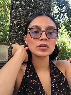 Gia Mazzon online show from June 2026 06:05:02 PM