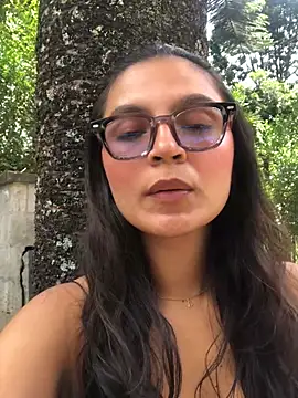 Gia Mazzon online show from July 2026 05:02:01 PM