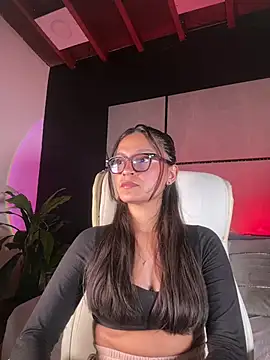 Gia Mazzon online show from March 2026 06:04:02 PM