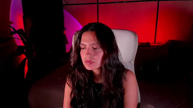 Gia Mazzon online show from March 2026 06:00:01 PM