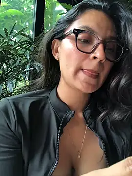 Gia Mazzon online show from March 2026 05:46:02 PM