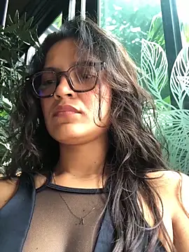 Gia Mazzon online show from April 2026 04:11:02 PM