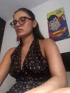 Gia Mazzon online show from April 2026 09:19:01 PM