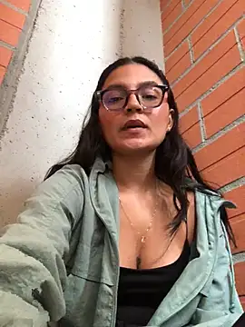Gia Mazzon online show from June 2026 05:23:02 PM
