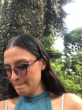 Gia Mazzon online show from April 2026 04:10:02 PM