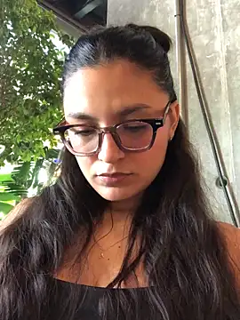 Gia Mazzon online show from April 2026 04:48:02 PM