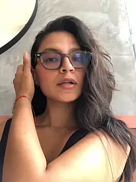 Gia Mazzon online show from June 2026 05:12:02 PM