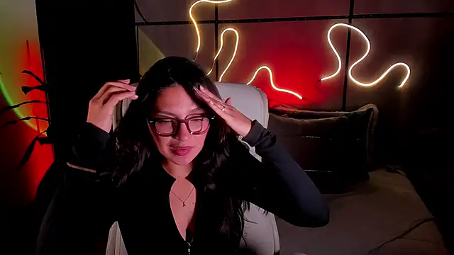 Gia Mazzon online show from February 2026 04:20:02 PM