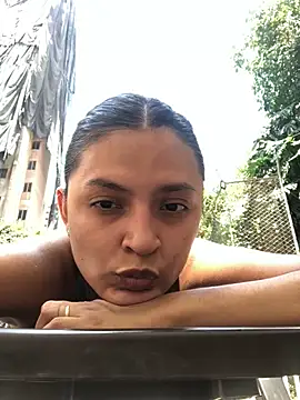 Gia Mazzon online show from April 2026 05:36:02 PM