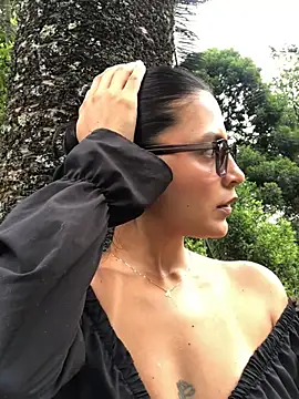 Gia Mazzon online show from May 2026 04:36:02 PM