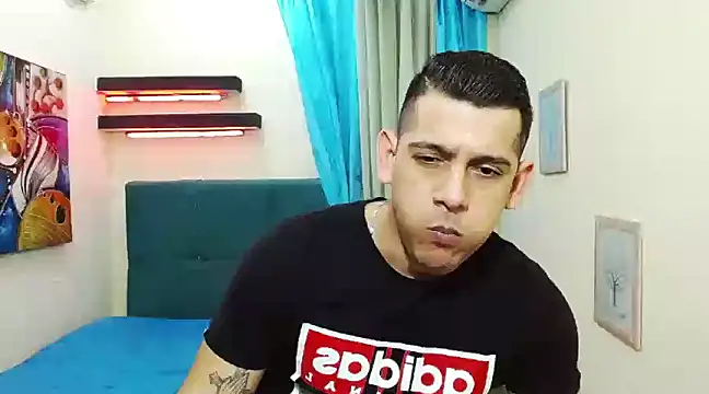 master monstercock  online show from March 2025 12:18:01 AM