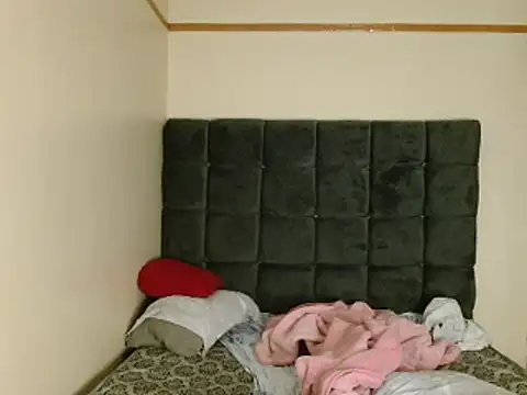Kimberllie s online show from February 2025 07:56:02 AM