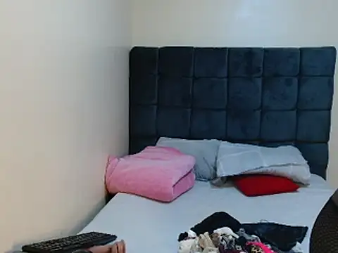 Kimberllie s online show from February 2025 01:55:02 PM