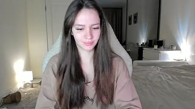 Snapshot of Sonia_moon_ chatting on October 2025 02:23:02 AM Sonia moon  online show from October 2025 02:23:02 AM