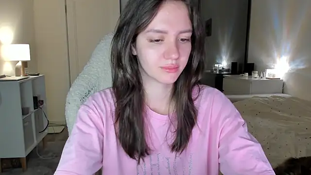 Snapshot of Sonia_moon_ chatting on October 2025 03:17:01 AM Sonia moon  online show from October 2025 03:17:01 AM
