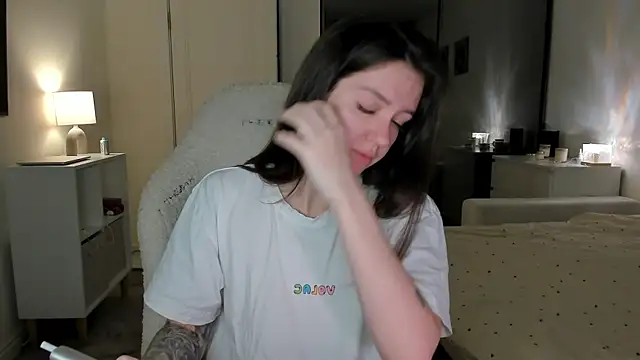 Snapshot of Sonia_moon_ chatting on October 2025 02:58:02 AM Sonia moon  online show from October 2025 02:58:02 AM