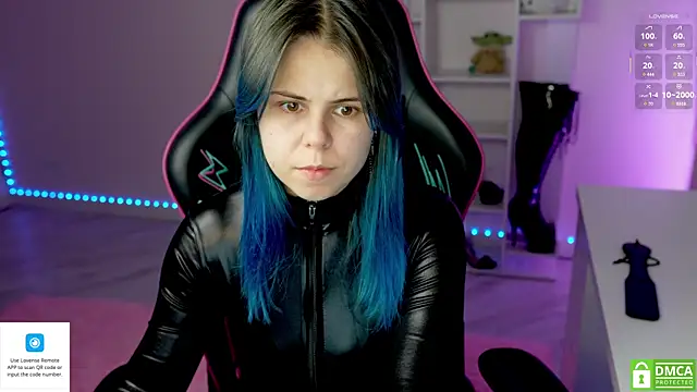 Snapshot of Latex_Kitty chatting on November 2025 04:28:01 PM Latex Kitty online show from November 2025 04:28:01 PM