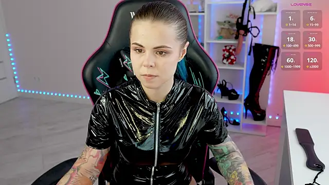 Snapshot of Latex_Kitty chatting on June 2026 01:23:01 PM Latex Kitty online show from June 2026 01:23:01 PM