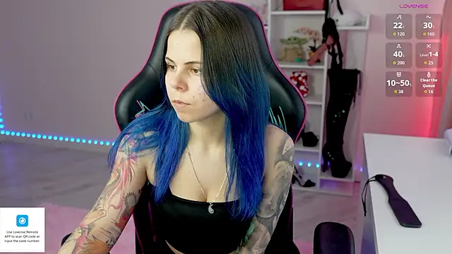 Latex Kitty online show from February 2026 02:07:01 PM