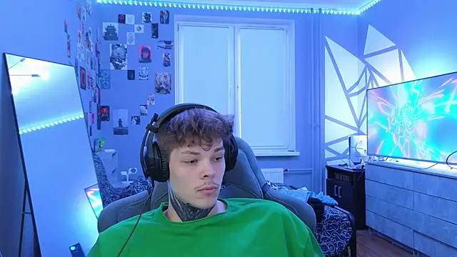 DENIS HERE online show from March 2025 03:36:02 PM