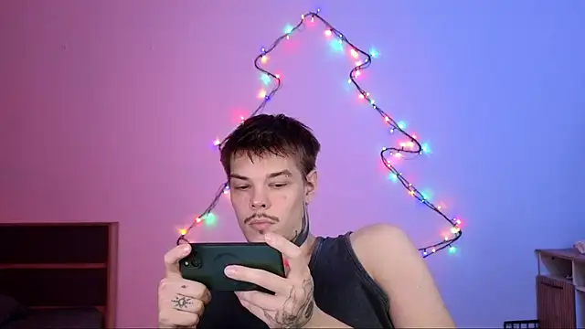 DENIS HERE online show from November 2025 12:11:02 AM