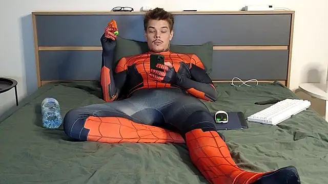 DENIS HERE online show from November 2025 07:22:01 AM