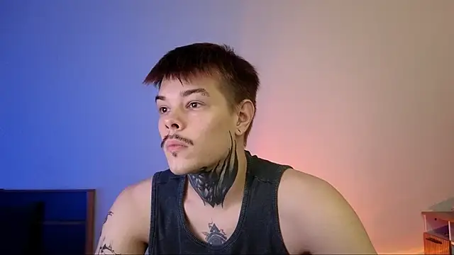 DENIS HERE online show from November 2025 05:57:01 PM