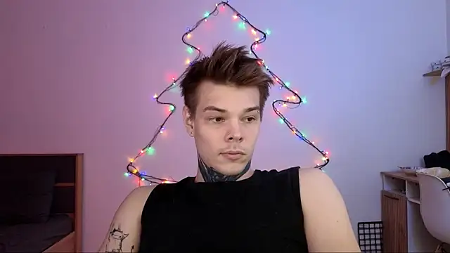 DENIS HERE online show from December 2025 10:28:02 AM