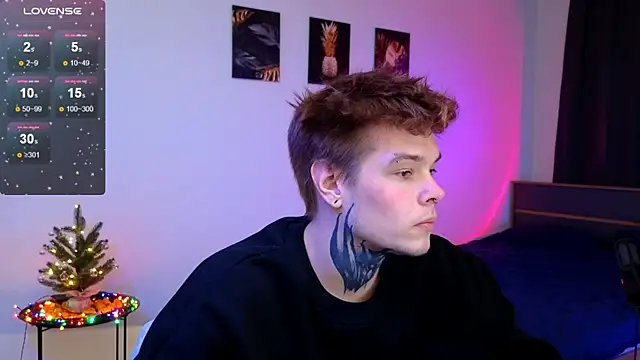 DENIS HERE online show from December 2025 02:52:01 PM