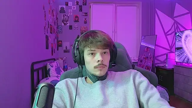 DENIS HERE online show from February 2025 02:14:01 AM