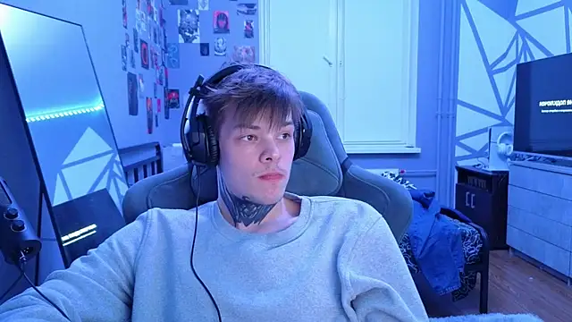 DENIS HERE online show from March 2025 05:31:01 PM