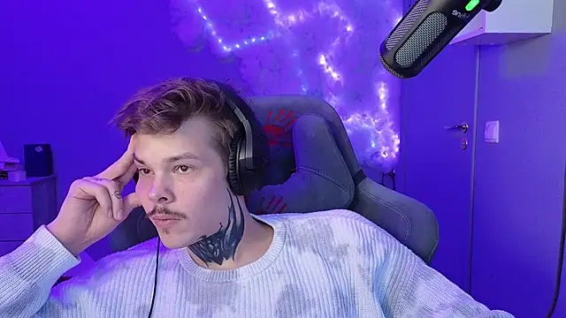 DENIS HERE online show from January 2025 11:23:02 AM