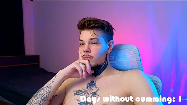 DENIS HERE online show from February 2026 09:45:01 PM