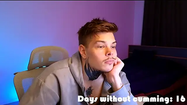 DENIS HERE online show from February 2026 03:01:02 PM