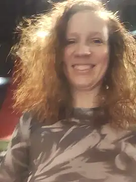 Exhibitionsplit online show from March 2026 10:49:01 PM