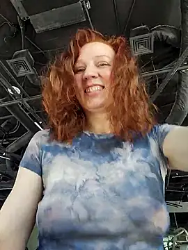 Exhibitionsplit online show from May 2026 11:40:01 AM