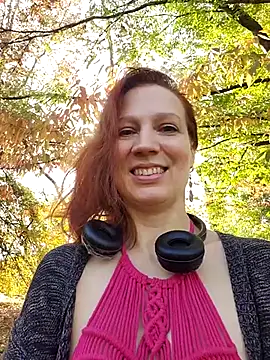 Exhibitionsplit online show from November 2025 11:27:02 AM