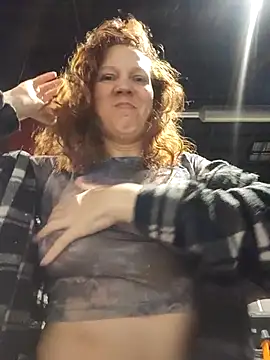 Exhibitionsplit online show from February 2026 10:39:02 PM