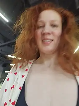 Exhibitionsplit online show from June 2026 11:04:01 AM