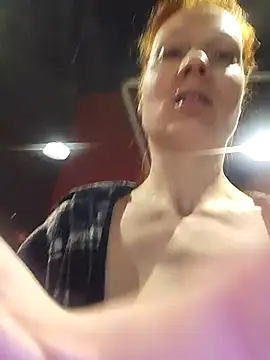 Exhibitionsplit online show from March 2026 11:08:01 PM