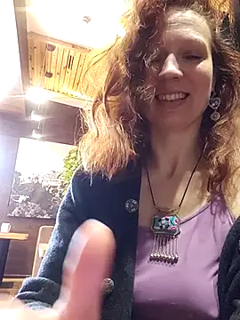 Exhibitionsplit online show from April 2026 08:59:02 AM