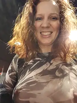 Exhibitionsplit online show from January 2026 11:09:01 PM