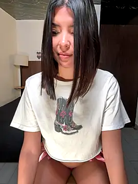 FoxyMx online show from November 2025 03:07:01 AM